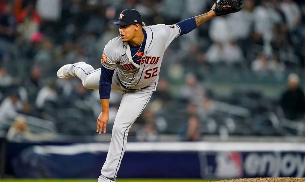 Otro jonrón de Abreu envía a Astros a Serie de Campeonato; vencen